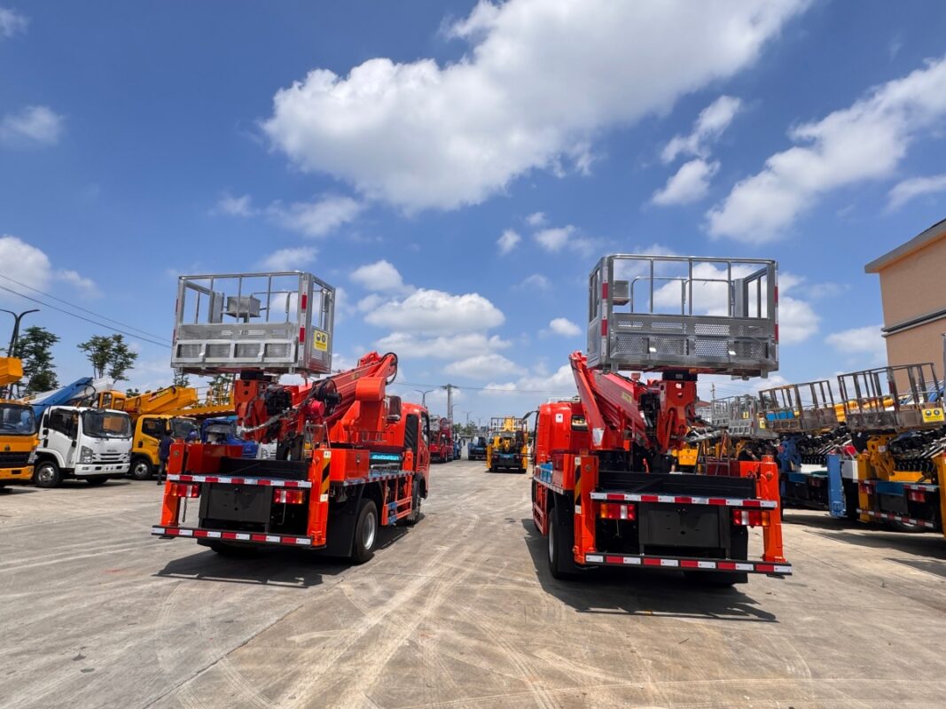 Telescopic Aerial Lift Truck