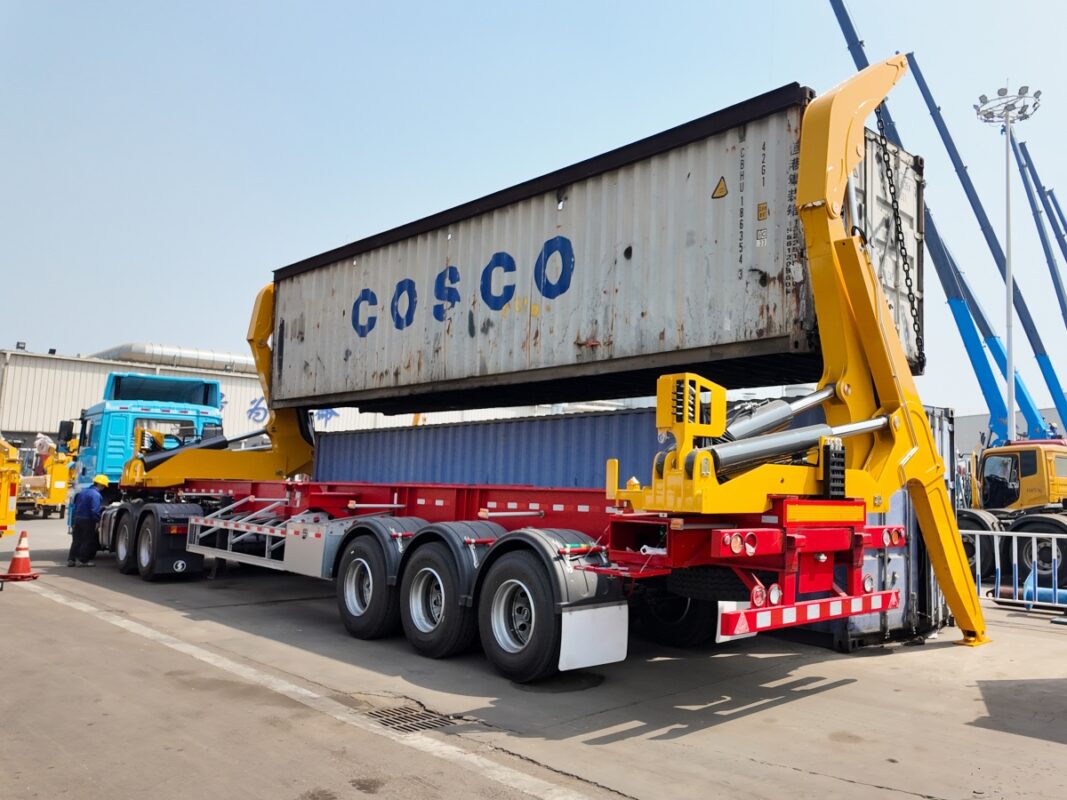 Side lifter crane