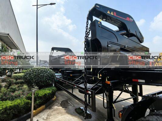 How Are Container Side Lifter Cranes Powered?
