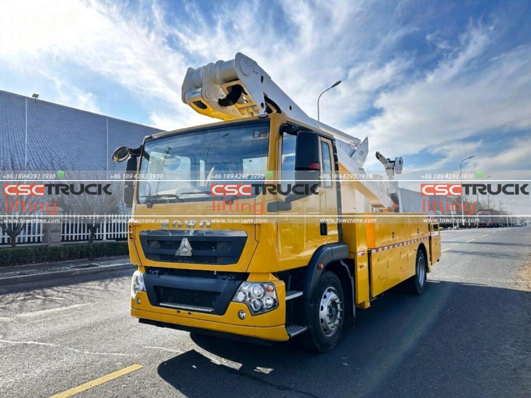What Makes a Bucket Truck Insulated?