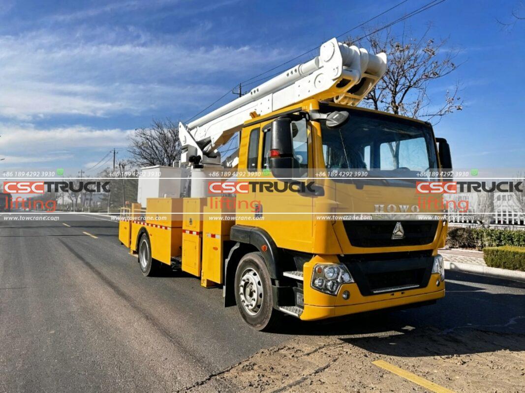 What Makes a Bucket Truck Insulated?