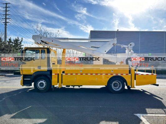 What Makes a Bucket Truck Insulated?