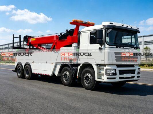How Does a Rotator Tow Truck Maintain Stability During Heavy Lifting?