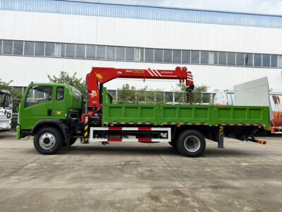 SINOTRUK HOWO-L 5T Telescopic Boom Crane