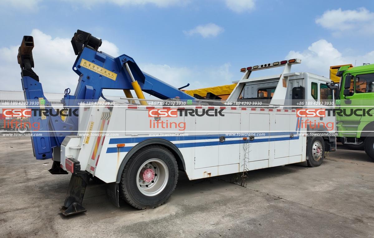 What Are the Different Types of Wrecker Trucks?