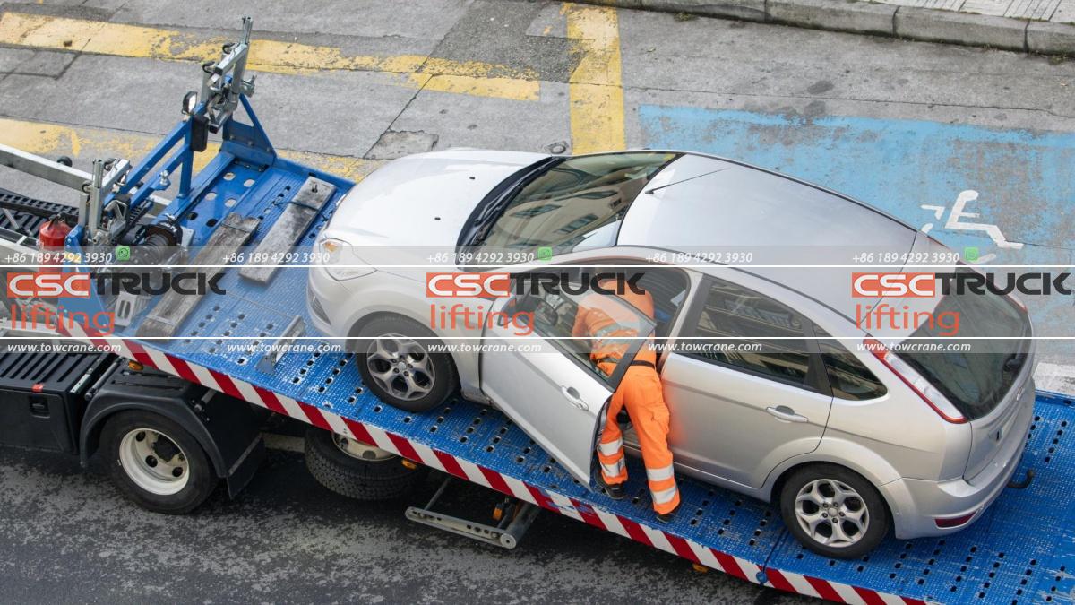 How Does a Tow Truck Winch Work?