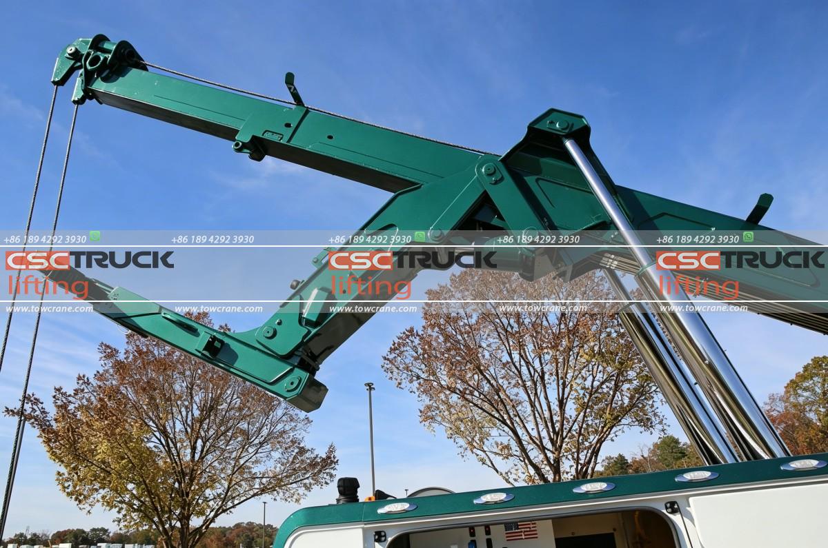 How Does a Wrecker Tow Truck Boom Work?